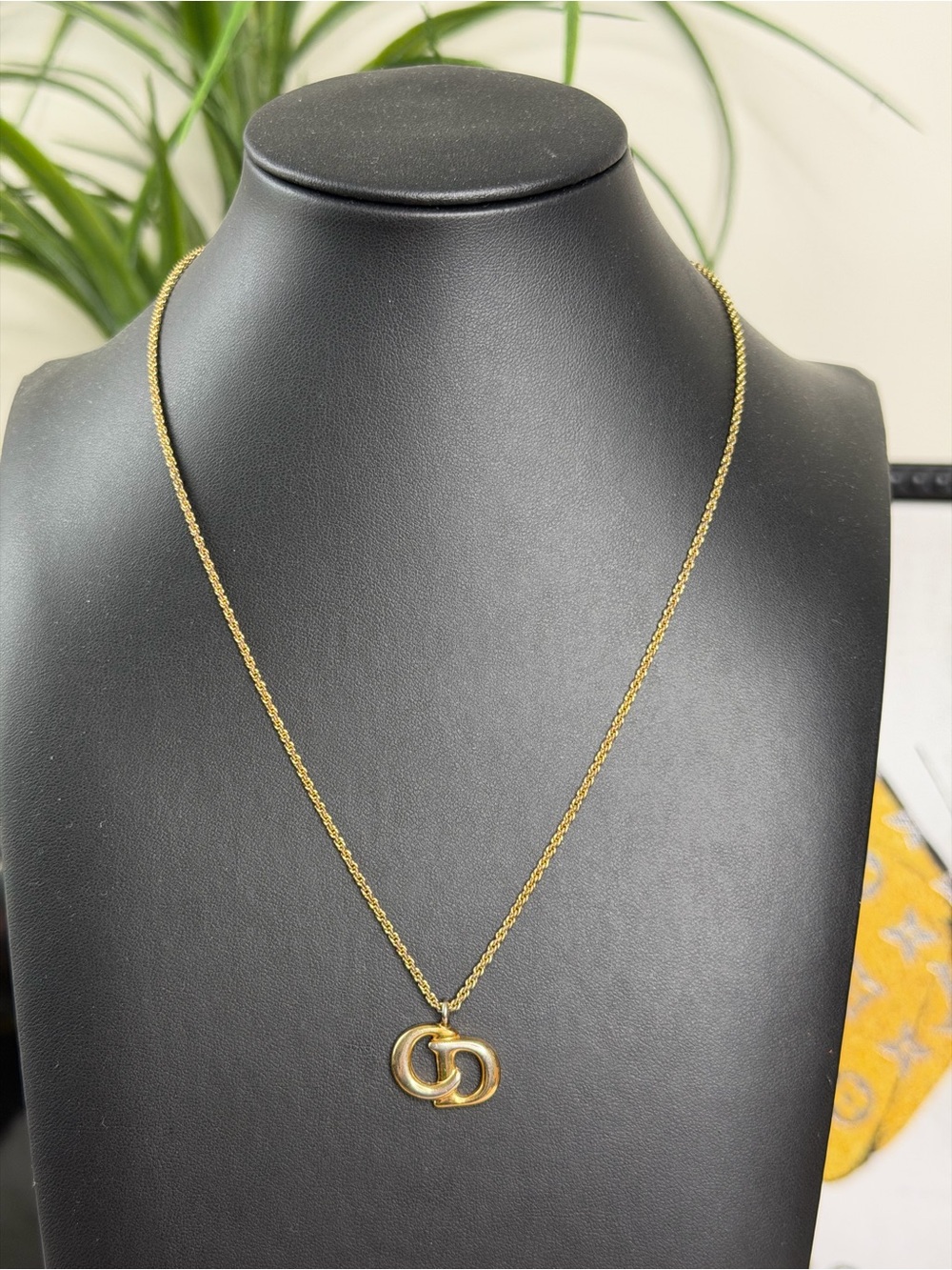 Dior Interlocking CD Pendant Necklace - Picture 2 of 5